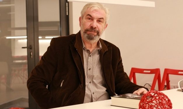 Иновативни веб библиотекар године