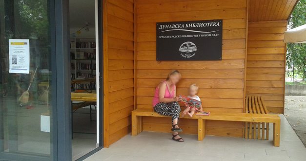 Отворена Библиотека на Штранду