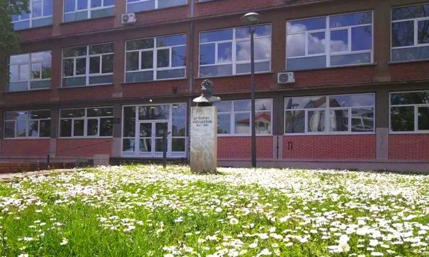 Пре 14 година најављено пресељење градске библиотеке, још увек је на старом месту