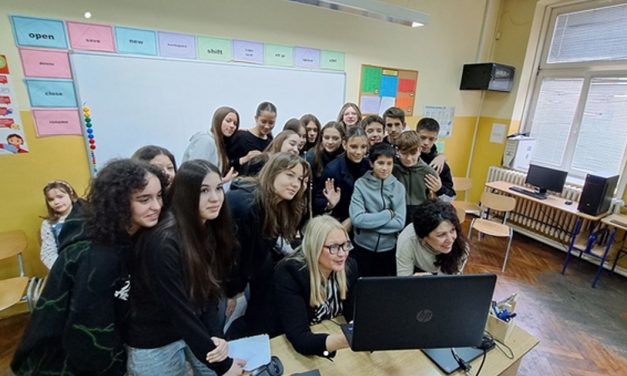 Библиотекари спајају Ужице и Хонгконг